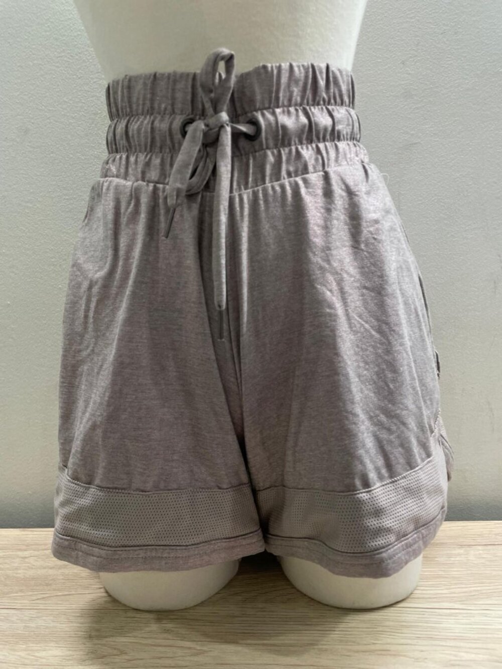 Max Studio Gray Heather athletic shorts